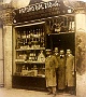 1906-Arturo dal Zio,piazza dei Frutti.(da Pd e il suo territorio) (Adriano Danieli)